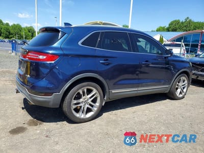 Trzecie zdjęcie samochodu z tyłu: 2015 LINCOLN MKC VIN:5LMCJ2A94FUJ00695 - miniatura