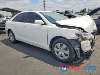 Czwarte zdjęcie samochodu z boku: 2007 TOYOTA CAMRY LE VIN:4T1BE46K77U660643 - miniatura