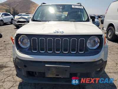 Piąte zdjęcie samochodu w środku: 2015 JEEP RENEGADE LATITUDE VIN:ZACCJABT3FPC22235 - miniatura