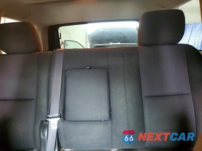Zdjęcie 10 z 13 samochodu: 2011 GMC YUKON SLE VIN:1GKS1AE04BR394903 - miniatura