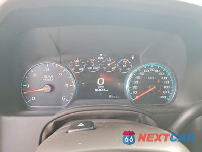 Zdjęcie 9 z 14 samochodu: 2017 CHEVROLET SUBURBAN K1500 PREMIER VIN:1GNSKJKC1HR283216 - miniatura