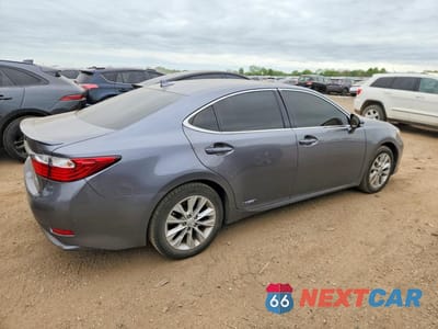Trzecie zdjęcie samochodu z tyłu: 2013 LEXUS ES 300H VIN:JTHBW1GG3D2021482 - miniatura