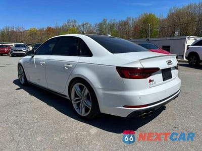 Drugie zdjęcie samochodu z przodu: 2019 AUDI S4 PREMIUM PLUS VIN:WAUB4AF45KA008697 - miniatura
