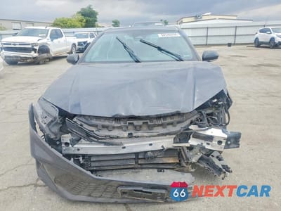 Piąte zdjęcie samochodu w środku: 2025 TOYOTA CAMRY SE VIN:4T1DAACK2SU146232 - miniatura
