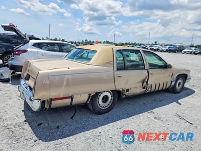 Trzecie zdjęcie samochodu z tyłu: 1996 CADILLAC FLEETWOOD BASE VIN:1G6DW52P8TR702447 - miniatura