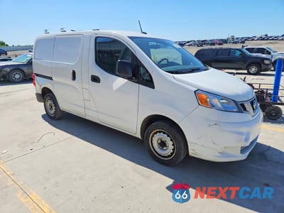 Czwarte zdjęcie samochodu z boku: 2020 NISSAN NV200 DELIVERY VAN VIN:3N6CM0KN3LK703256 - miniatura