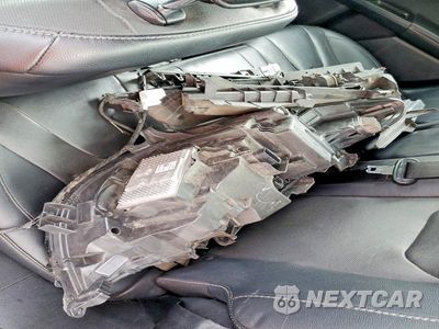 Zdjęcie 12 z 13 samochodu: 2020 FORD FUSION TITANIUM VIN:3FA6P0D95LR115167 - miniatura