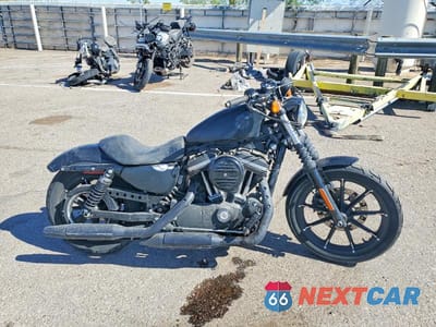 2021 HARLEY-DAVIDSON XL883 N 1HD4LE215MB400625 - główne zdjęcie licytacji z USA - miniatura