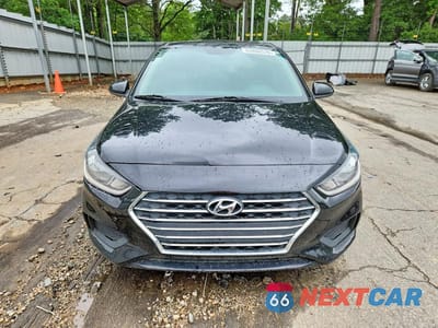 Piąte zdjęcie samochodu w środku: 2021 HYUNDAI ACCENT SE VIN:3KPC24A6XME146341 - miniatura