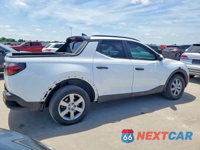 Trzecie zdjęcie samochodu z tyłu: 2022 HYUNDAI SANTA CRUZ SEL VIN:5NTJC4AE9NH008199 - miniatura