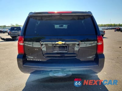 Zdjęcie 6 z 13 samochodu: 2019 CHEVROLET SUBURBAN K1500 LT VIN:1GNSKHKC7KR139914 - miniatura