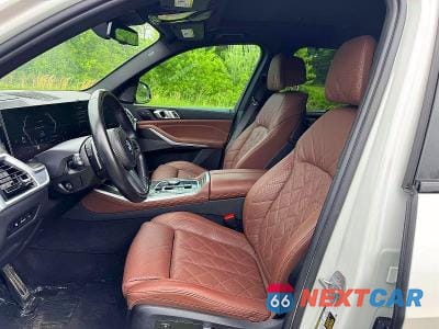 Zdjęcie 6 z 10 samochodu: 2024 BMW X5 XDRIVE40I VIN:5UX23EU05R9T11163 - miniatura