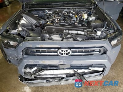 Zdjęcie 12 z 13 samochodu: 2025 TOYOTA 4RUNNER SR5 VIN:JTEVA5BR4S5023889 - miniatura