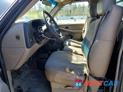 Zdjęcie 7 z 12 samochodu: 2001 CHEVROLET SILVERADO K1500 VIN:1GCEK14VX1E241015 - miniatura