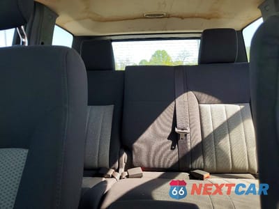 Zdjęcie 10 z 14 samochodu: 2010 JEEP LIBERTY SPORT VIN:1J4PN2GK5AW133025 - miniatura