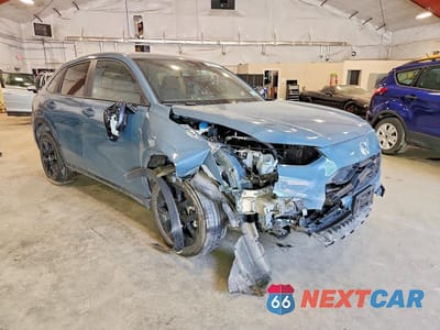 Czwarte zdjęcie samochodu z boku: 2025 HONDA HR-V SPORT VIN:3CZRZ2H55SM792097 - miniatura