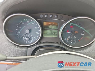 Zdjęcie 9 z 13 samochodu: 2007 MERCEDES-BENZ GL 450 4MATIC VIN:4JGBF71EX7A175866 - miniatura