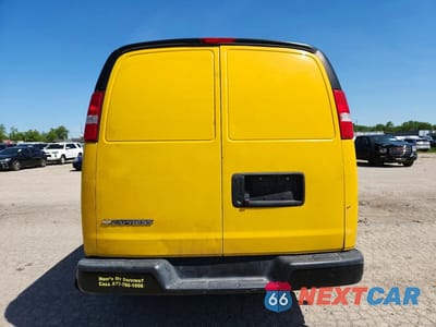 Zdjęcie 6 z 12 samochodu: 2021 CHEVROLET EXPRESS 2500 CARGO DELIVERY VAN VIN:1GCWGAFP2M1166830 - miniatura