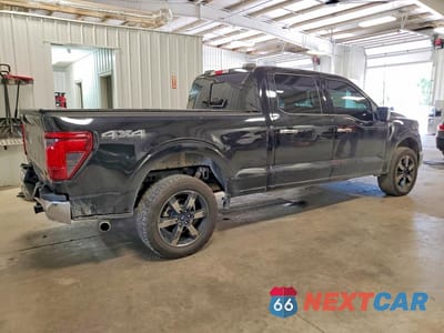Trzecie zdjęcie samochodu z tyłu: 2025 FORD F150 XLT VIN:1FTFW3L57SKF09107 - miniatura