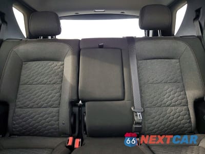 Zdjęcie 10 z 13 samochodu: 2019 CHEVROLET EQUINOX LT VIN:2GNAXUEV4K6137021 - miniatura