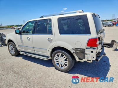 Drugie zdjęcie samochodu z przodu: 2007 LINCOLN NAVIGATOR VIN:5LMFU27547LJ24026 - miniatura