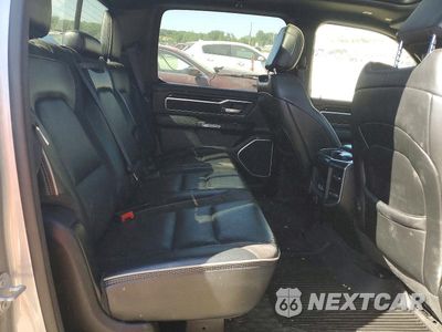 Zdjęcie 10 z 12 samochodu: 2020 RAM 1500 LARAMIE VIN:1C6SRFJT2LN328402 - miniatura