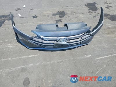 Zdjęcie 12 z 13 samochodu: 2019 HYUNDAI ELANTRA SEL VIN:5NPD84LF3KH444674 - miniatura