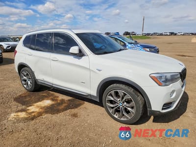 Czwarte zdjęcie samochodu z boku: 2015 BMW X3 XDRIVE28I VIN:5UXWX9C53F0D44238 - miniatura