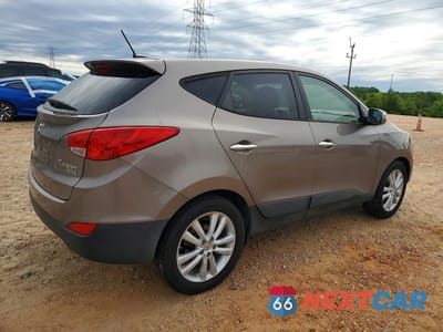 Trzecie zdjęcie samochodu z tyłu: 2011 HYUNDAI TUCSON LIMITED VIN:KM8JU3AC4BU197992 - miniatura