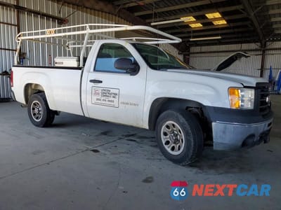 Czwarte zdjęcie samochodu z boku: 2013 GMC SIERRA C1500 VIN:1GTN1TEA2DZ267034 - miniatura