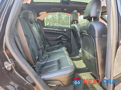 Zdjęcie 10 z 13 samochodu: 2017 PORSCHE CAYENNE VIN:WP1AA2A27HKA86600 - miniatura
