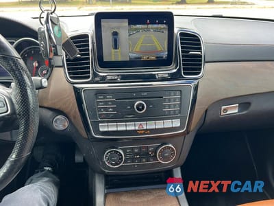 Zdjęcie 10 z 10 samochodu: 2019 MERCEDES-BENZ GLS 450 4MATIC VIN:4JGDF6EE1KB235193 - miniatura