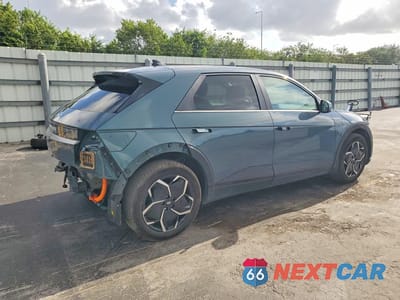 Trzecie zdjęcie samochodu z tyłu: 2024 HYUNDAI IONIQ 5 SEL VIN:KM8KN4DE3RU320891 - miniatura