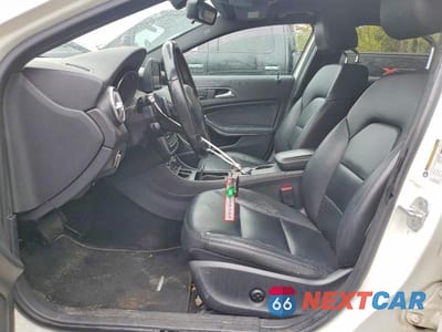 Zdjęcie 7 z 12 samochodu: 2015 MERCEDES-BENZ GLA 250 4MATIC VIN:WDCTG4GB2FJ080468 - miniatura
