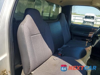 Zdjęcie 10 z 12 samochodu: 2000 DODGE RAM 1500 VIN:1B7HC16X61S216803 - miniatura