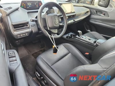 Zdjęcie 8 z 12 samochodu: 2026 TOYOTA PRIUS XLE VIN:JTDACAAU7T3066194 - miniatura