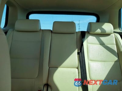 Zdjęcie 10 z 13 samochodu: 2011 VOLKSWAGEN TIGUAN S VIN:WVGAV7AX0BW503002 - miniatura