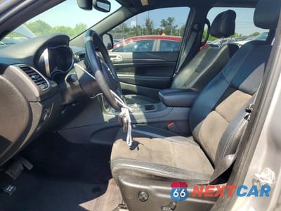 Zdjęcie 7 z 13 samochodu: 2019 JEEP GRAND CHEROKEE LAREDO VIN:1C4RJFAG8KC546680 - miniatura
