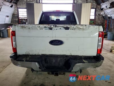 Zdjęcie 6 z 12 samochodu: 2018 FORD F350 SUPER DUTY VIN:1FT8W3BT0JEB24915 - miniatura