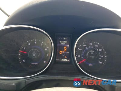 Zdjęcie 9 z 13 samochodu: 2015 HYUNDAI SANTA FE LIMITED VIN:KM8SRDHF9FU115658 - miniatura