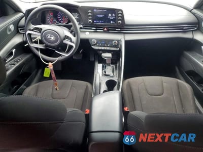 Zdjęcie 8 z 12 samochodu: 2023 HYUNDAI ELANTRA SEL VIN:KMHLM4AG2PU424024 - miniatura