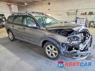 Czwarte zdjęcie samochodu z boku: 2008 VOLVO XC70 VIN:YV4BZ982381019539 - miniatura