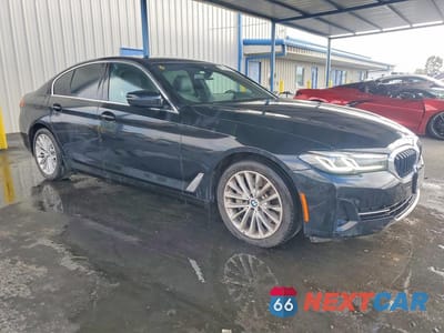 Czwarte zdjęcie samochodu z boku: 2022 BMW 530 XI VIN:WBA13BJ02NCJ18642 - miniatura
