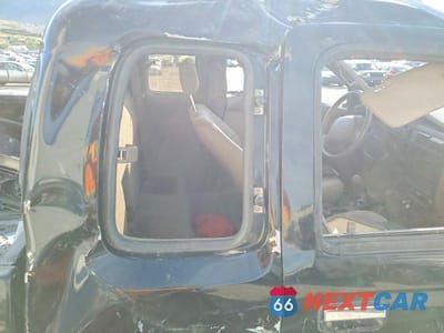 Zdjęcie 10 z 12 samochodu: 1998 TOYOTA TACOMA VIN:4TAWN72N4WZ157415 - miniatura