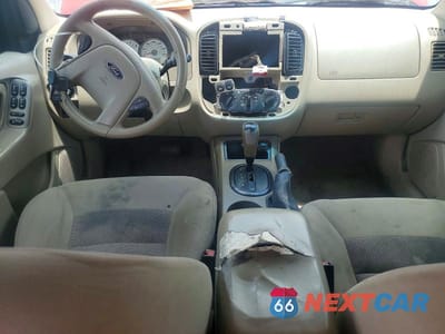 Zdjęcie 8 z 13 samochodu: 2006 FORD ESCAPE XLT VIN:1FMYU03126KA31111 - miniatura