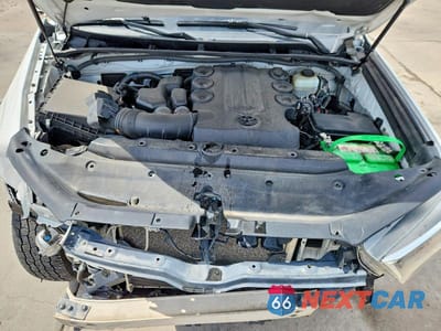 Zdjęcie 12 z 14 samochodu: 2016 TOYOTA 4RUNNER TRAIL VIN:JTEBU5JR2G5345126 - miniatura