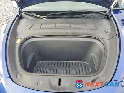 Zdjęcie 12 z 14 samochodu: 2023 TESLA MODEL Y VIN:7SAYGDEE1PA125322 - miniatura