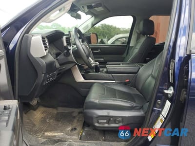 Zdjęcie 7 z 12 samochodu: 2022 TOYOTA TUNDRA SR5 VIN:5TFLA5DA4NX020227 - miniatura