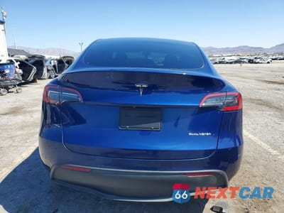 Zdjęcie 6 z 13 samochodu: 2022 TESLA MODEL Y VIN:7SAYGDEE4NF458307 - miniatura