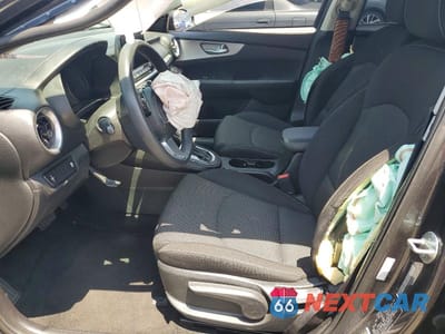 Zdjęcie 7 z 12 samochodu: 2023 KIA FORTE LXS VIN:3KPF24AD1PE601562 - miniatura